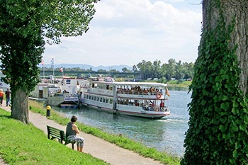 Personenschifffahrt auf dem Rhein